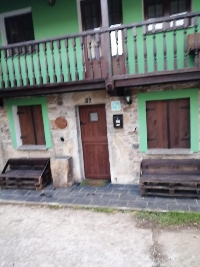 Hostal Casa toni Aller Exterior foto